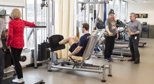 PT-CTRC patients exercising
