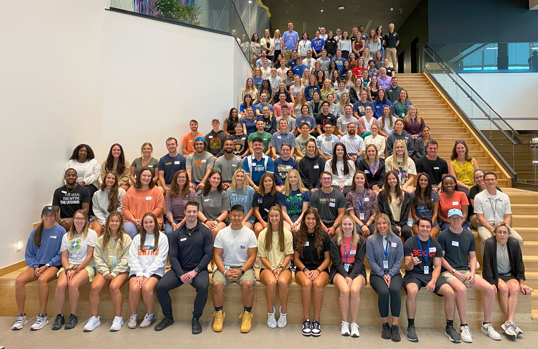 Class of 2025 Pitt DPT residential and hybrid students together at their orientation in Pittsburgh