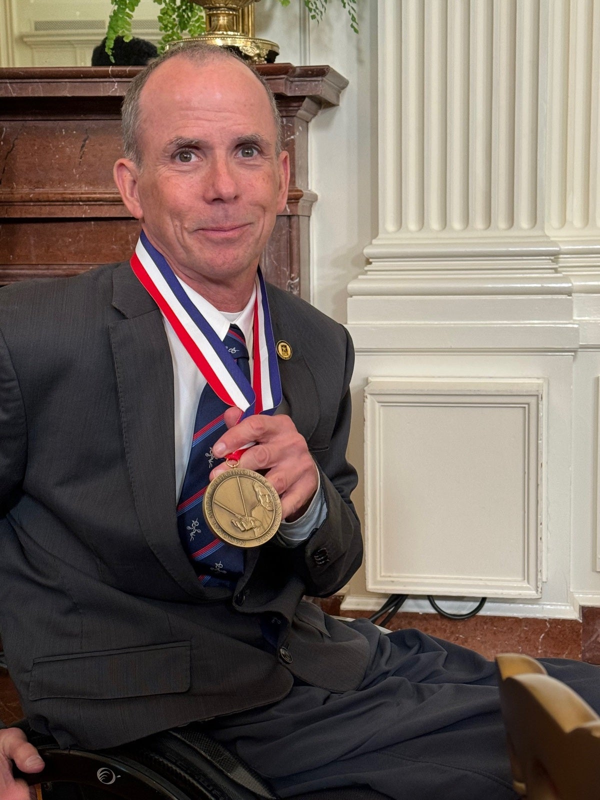 Cooper at the White House ceremony with his National Medal of Technology and Innovation. Photo by Rob Rutenbar.